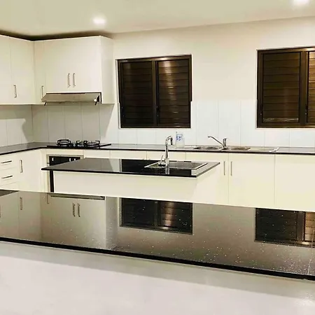 Lovely 4-Bedroom Holiday Home With Free Parking. Lautoka Exterior photo