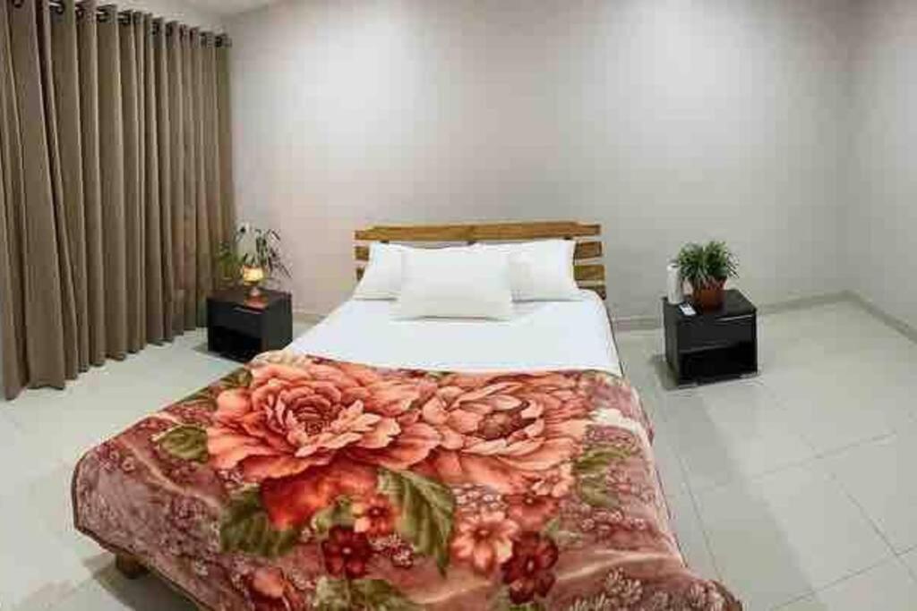 Lovely 4-bedroom With Free Parking. Apartment Lautoka